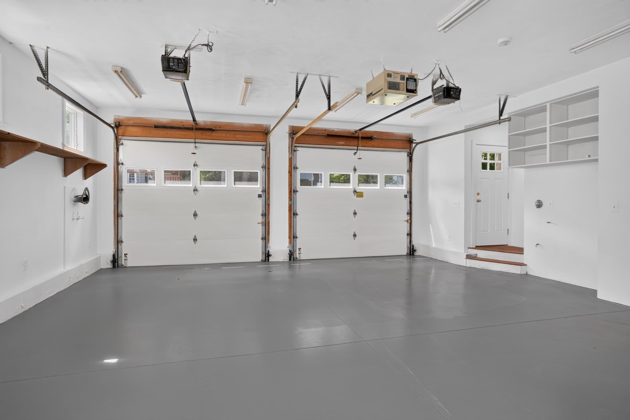 Single Family Residence at 32 Lantern Ln, Burlington MA 01803, Burlington, photo 27 of 33