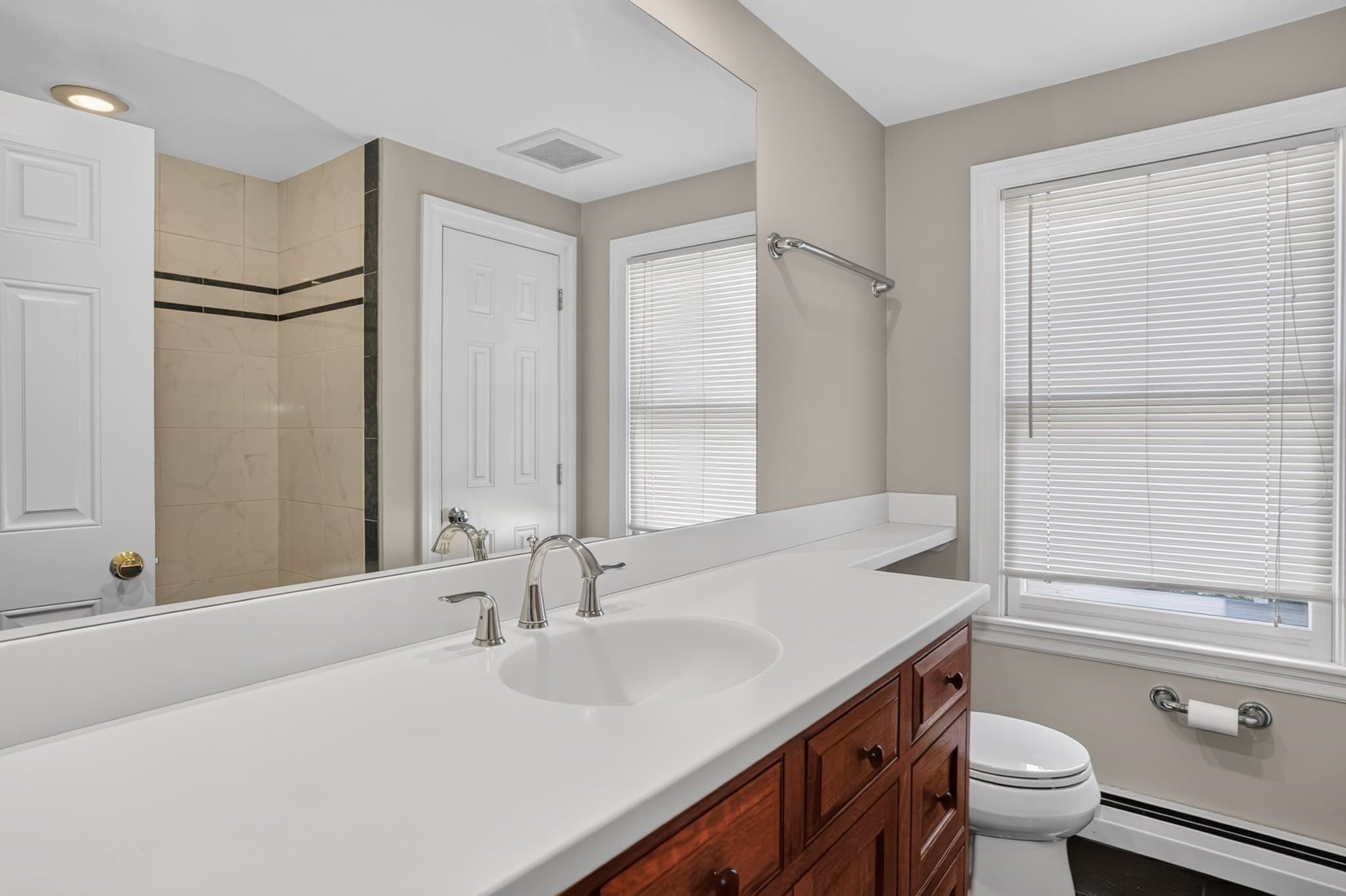 Single Family Residence at 32 Lantern Ln, Burlington MA 01803, Burlington, photo 20 of 33