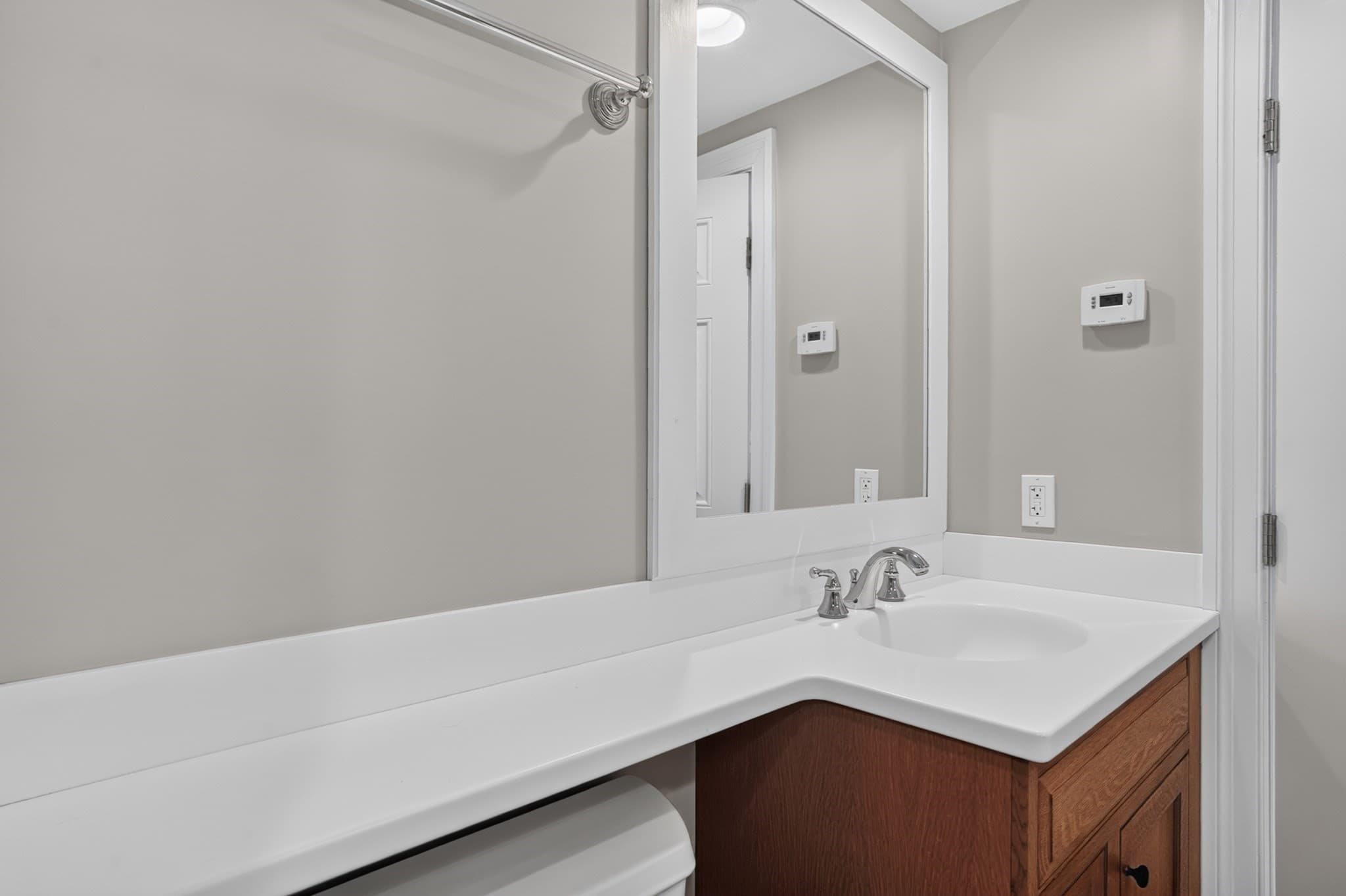 Single Family Residence at 32 Lantern Ln, Burlington MA 01803, Burlington, photo 14 of 33