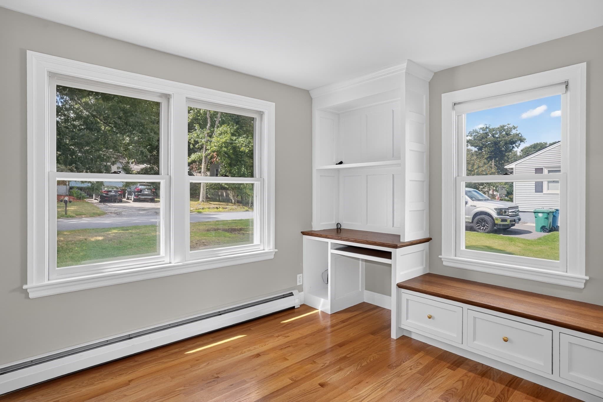 Single Family Residence at 32 Lantern Ln, Burlington MA 01803, Burlington, photo 18 of 33
