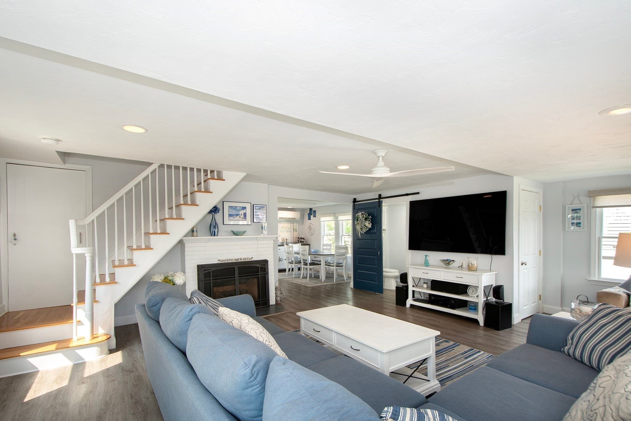 Single Family Residence at 2 Wampatuck Way, Scituate MA 02066, Scituate, photo 9 of 36