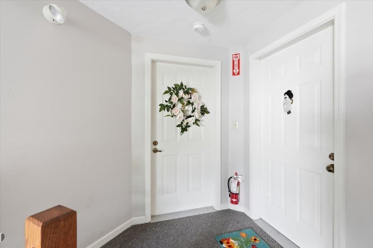 Condominium at 225 Lincoln St # G4, Duxbury MA 02332, Duxbury, photo 6 of 35