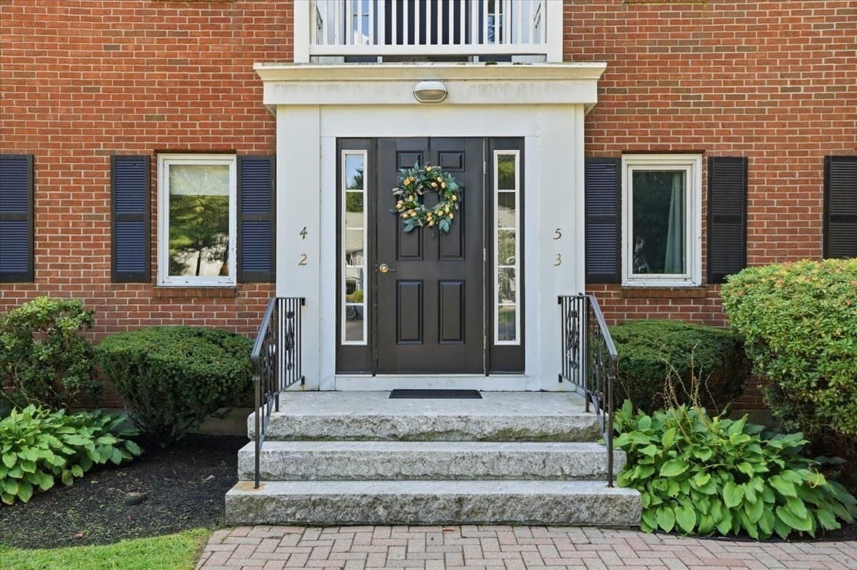 Condominium at 225 Lincoln St # G4, Duxbury MA 02332, Duxbury, photo 3 of 35