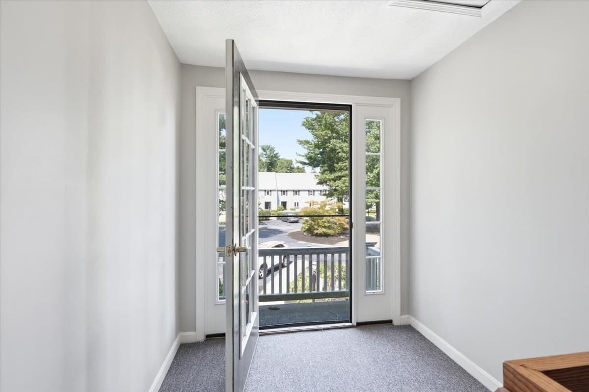 Condominium at 225 Lincoln St # G4, Duxbury MA 02332, Duxbury, photo 5 of 35