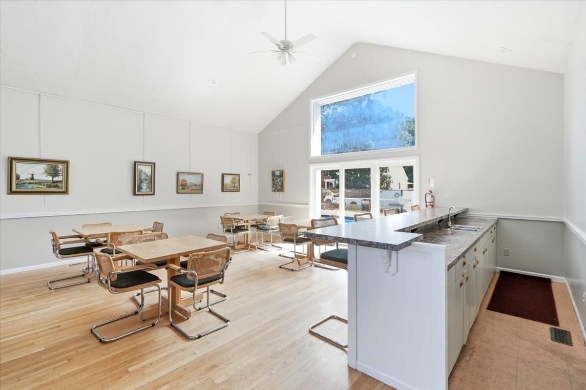 Condominium at 225 Lincoln St # G4, Duxbury MA 02332, Duxbury, photo 29 of 35