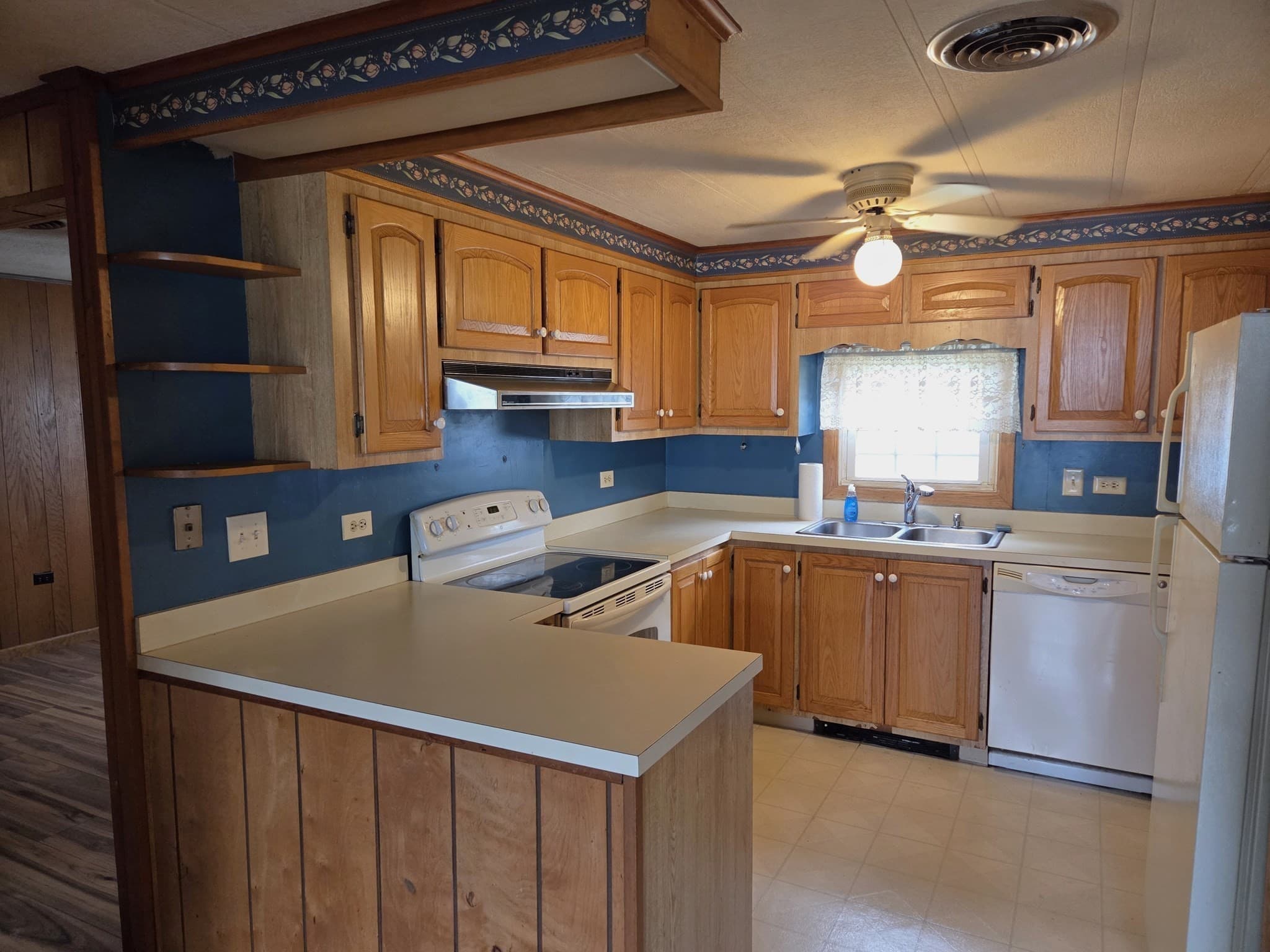 Mobile Home at 78 Sonia Drive, Marlborough MA 01752, Marlborough, photo 2 of 20