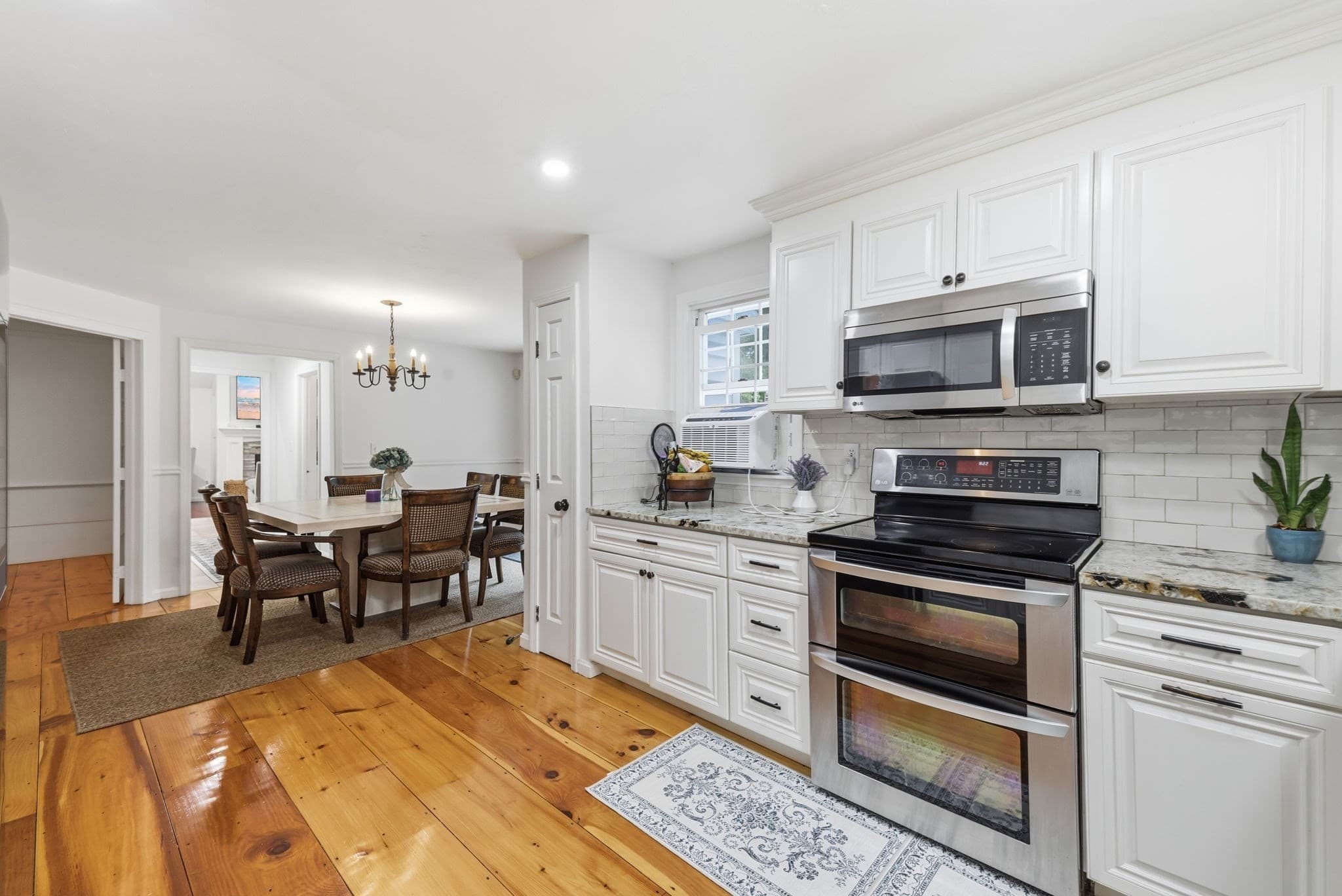Single Family Residence at 359 Se Main St, Douglas MA 01516, Douglas, photo 8 of 42