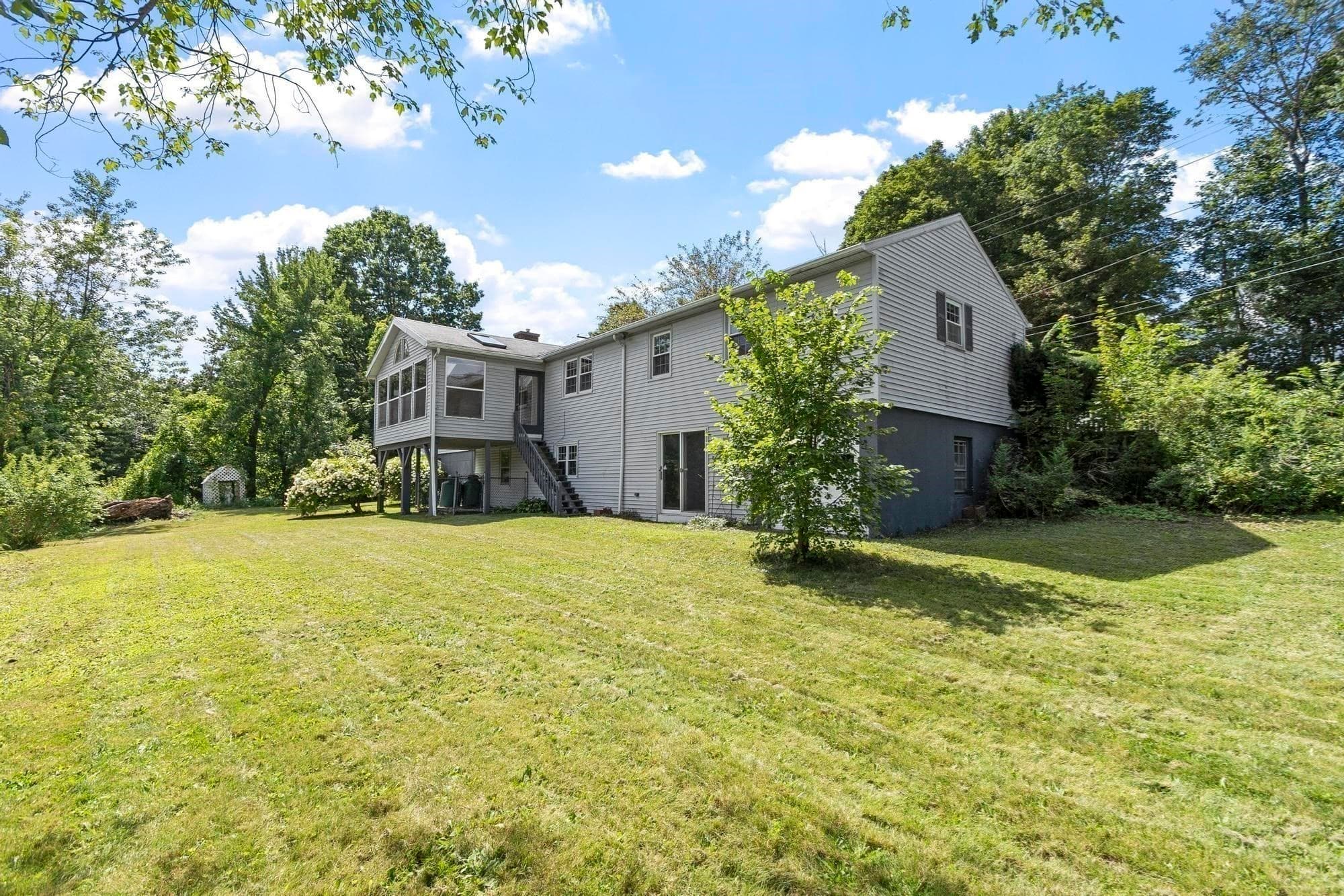 Single Family Residence at 40 Mill St, Gardner MA 01440, Gardner, photo 35 of 42