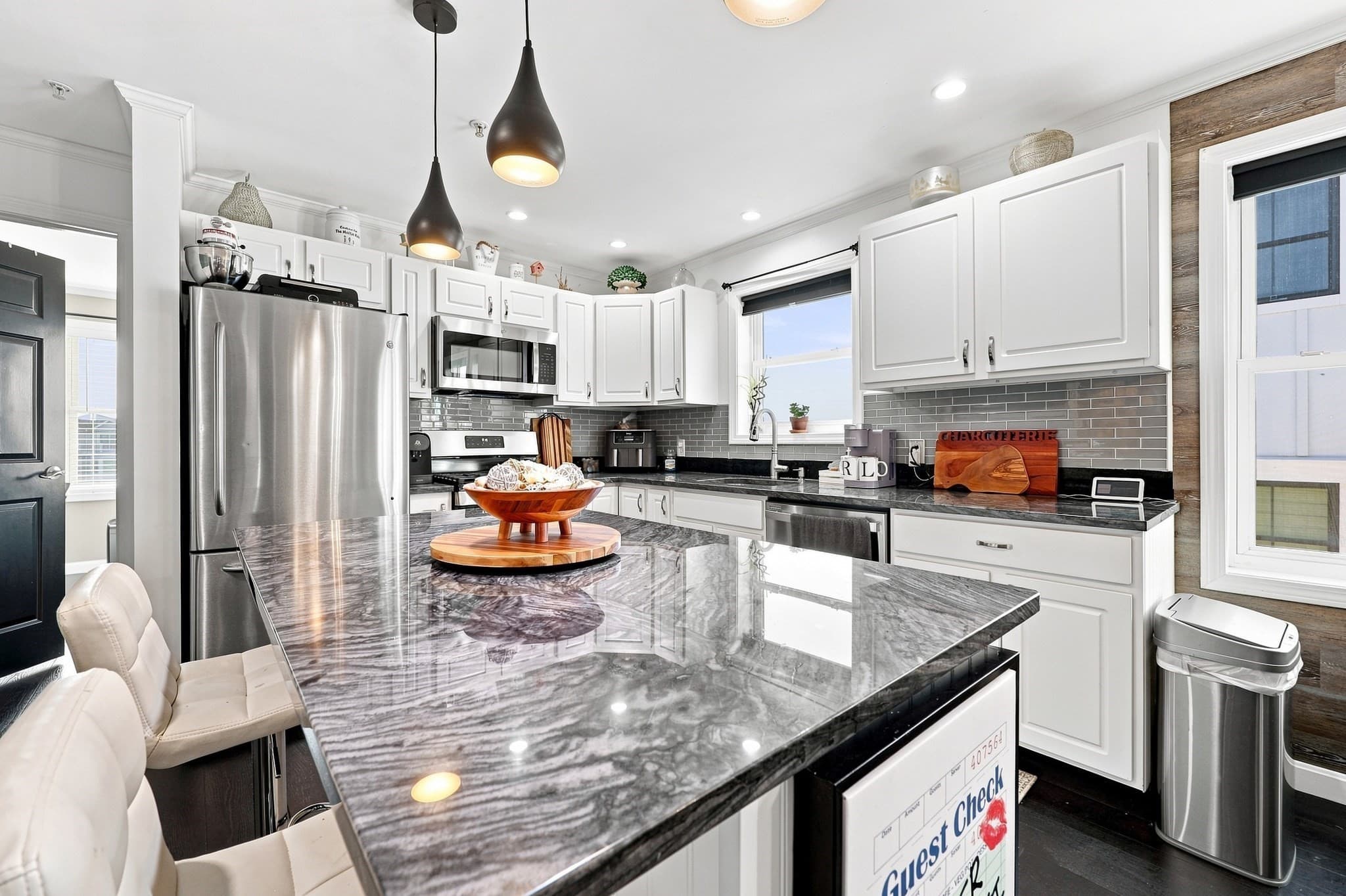 Condominium at 20 Cable Ave # 16, Salisbury MA 01952, Salisbury, photo 17 of 34
