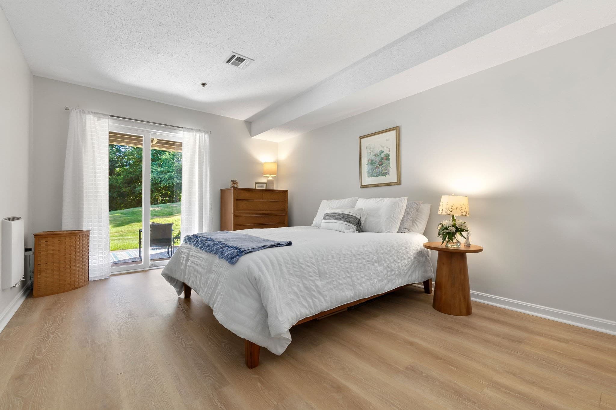 Condominium at 4 Duck Pond Rd # 206, Beverly MA 01915, Beverly, photo 10 of 29
