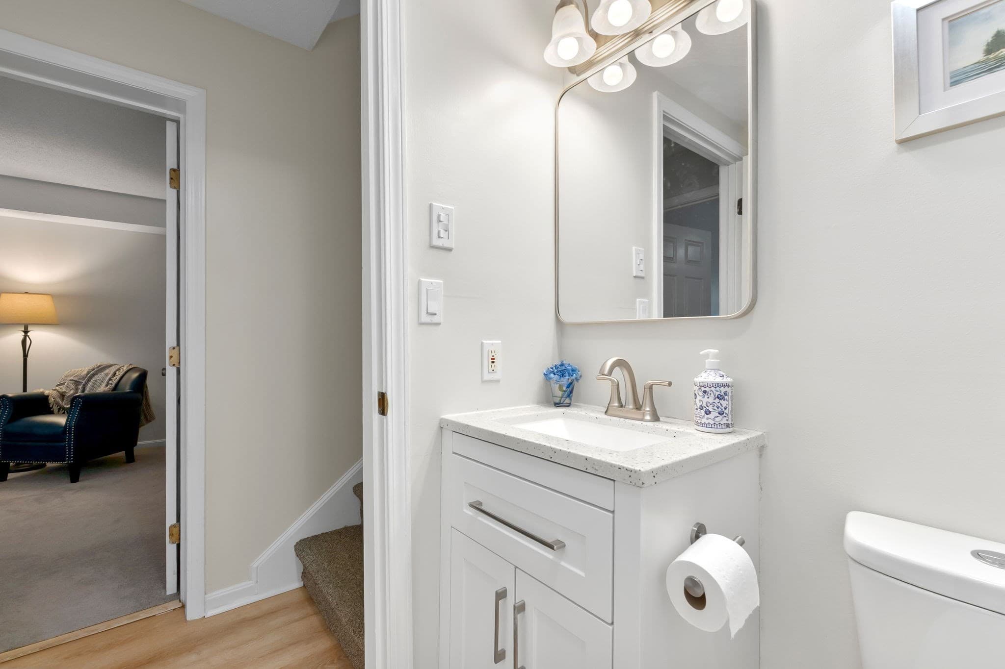 Condominium at 4 Duck Pond Rd # 206, Beverly MA 01915, Beverly, photo 19 of 29