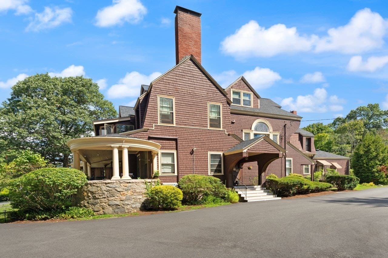 156 Chestnut Ave # 6, North Andover MA 01845