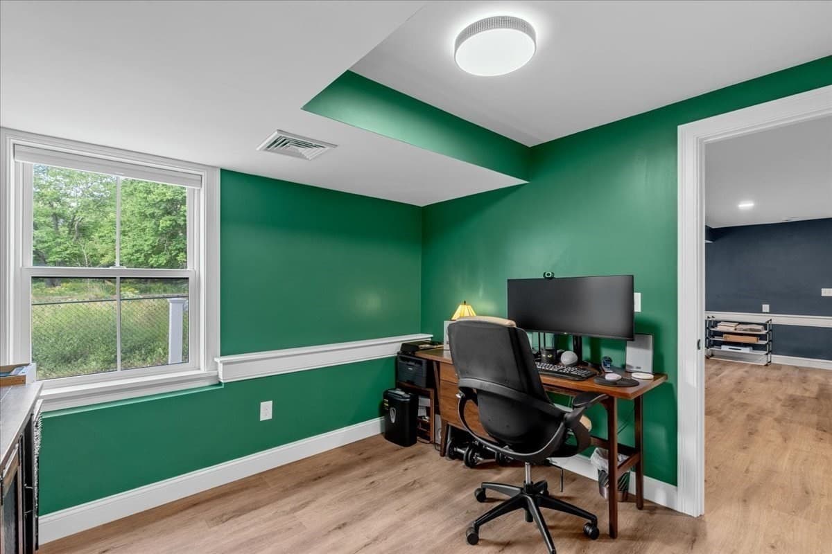Single Family Residence at 185 Locust St, Swansea MA 02777, Swansea, photo 36 of 42