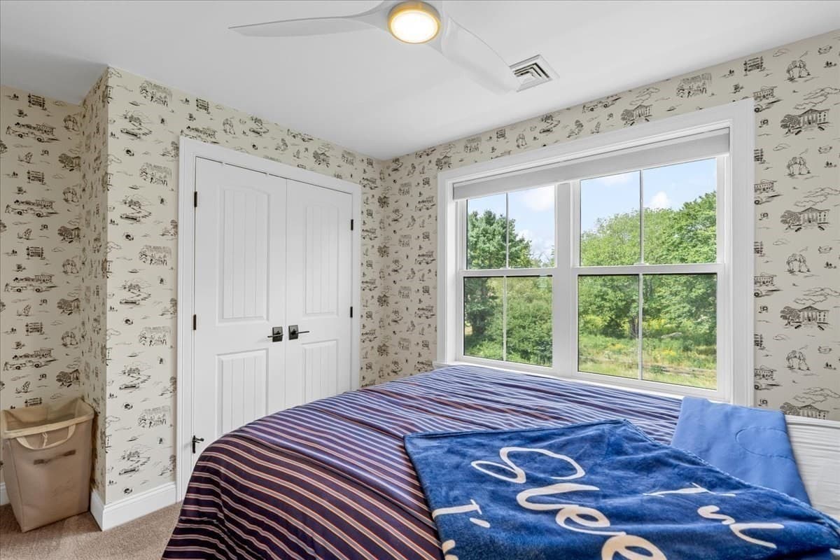 Single Family Residence at 185 Locust St, Swansea MA 02777, Swansea, photo 29 of 42