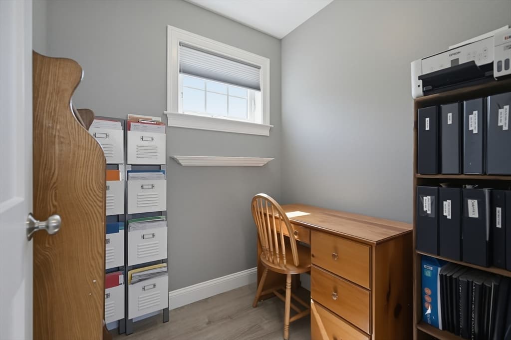 Condominium at 8 Twin Pines Lane # 8, Plymouth MA 02360, Plymouth, photo 26 of 39