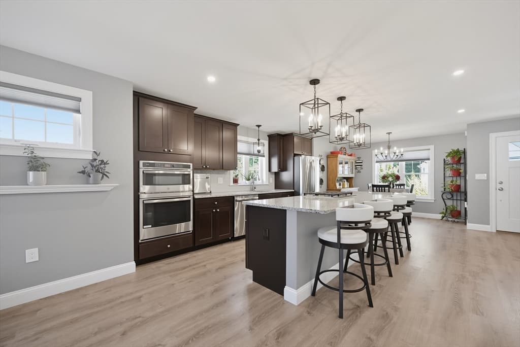 Condominium at 8 Twin Pines Lane # 8, Plymouth MA 02360, Plymouth, photo 5 of 39