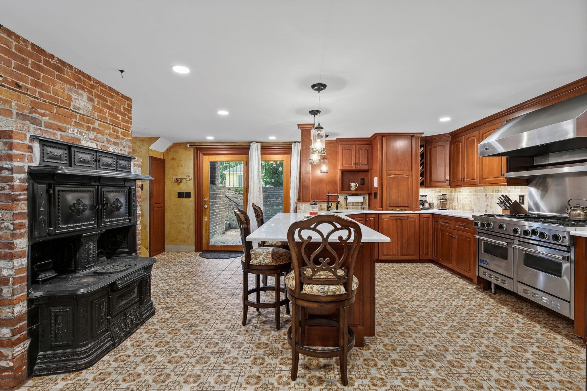 Single Family Residence at 351 Plymouth Street, Middleboro MA 02346, Middleboro, photo 13 of 42