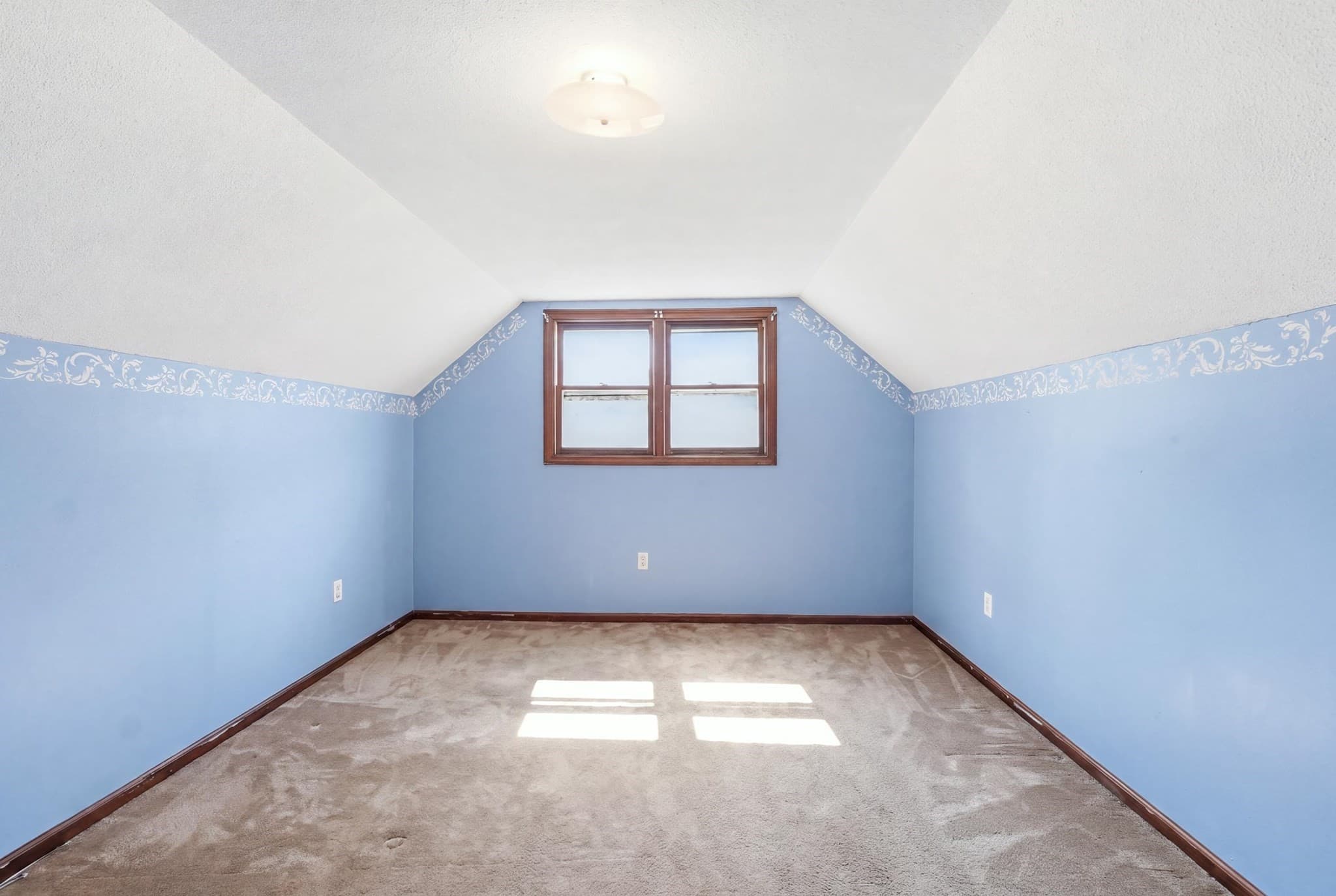 Single Family Residence at 2324 Main St, Lancaster MA 01523, Lancaster, photo 21 of 36