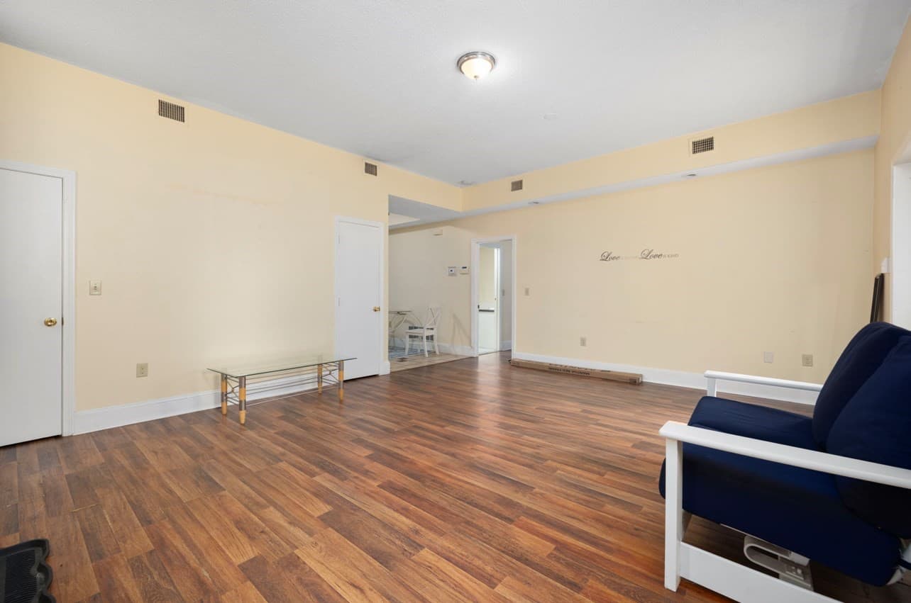 Multi Family at 576 Fairmount St, Woonsocket RI 02895, Woonsocket, photo 2 of 30