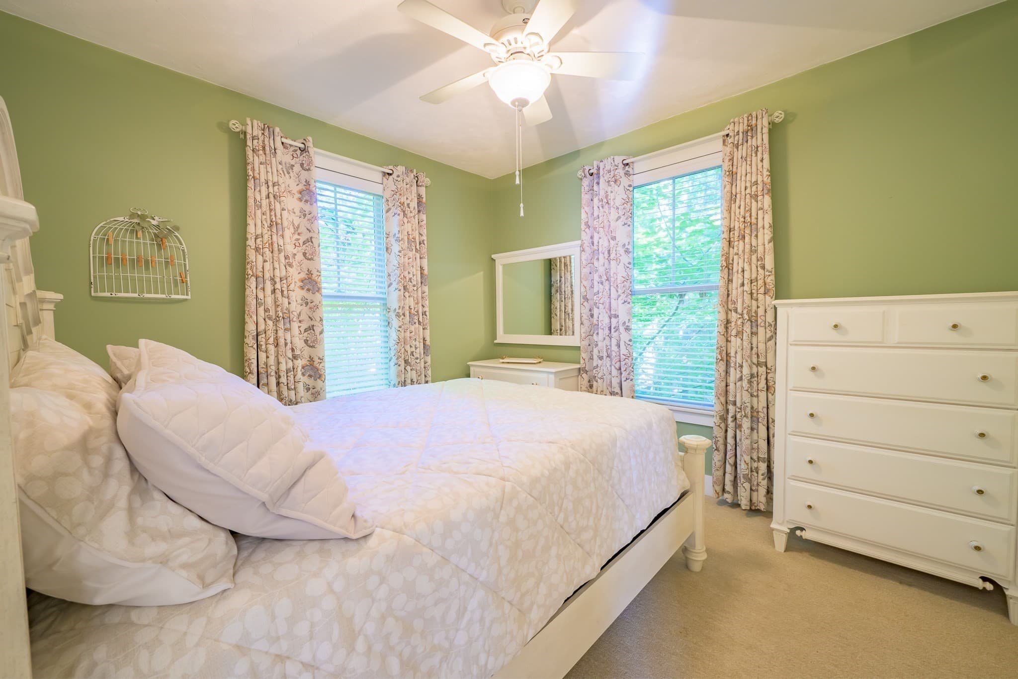 Condominium at 4 Acorn Ln # 4, Westford MA 01886, photo 16 of 31