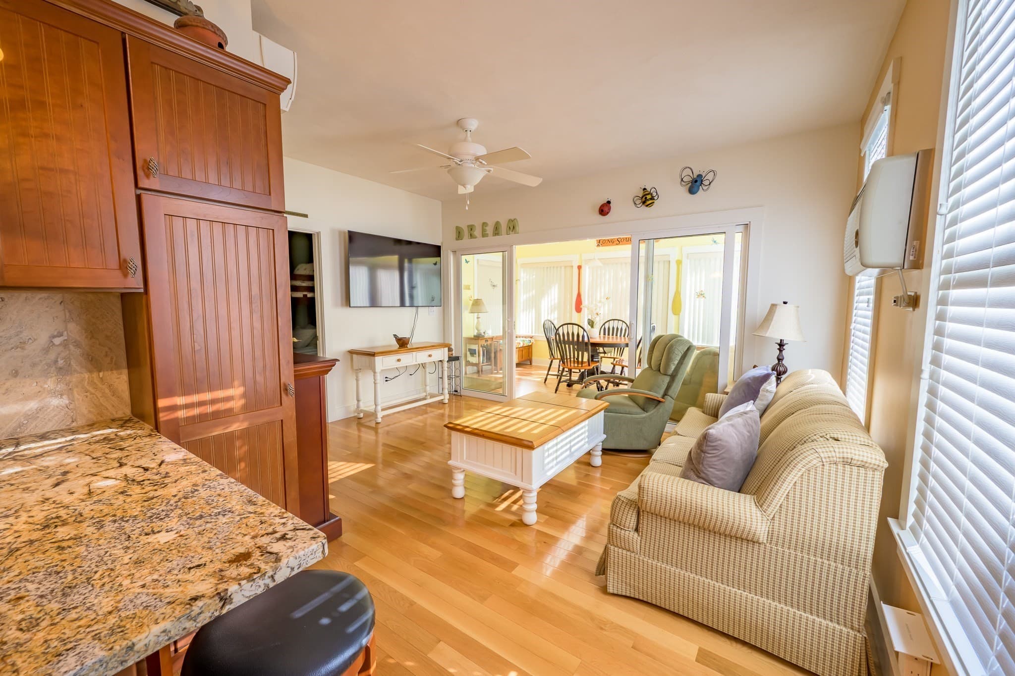 Condominium at 4 Acorn Ln # 4, Westford MA 01886, photo 12 of 31