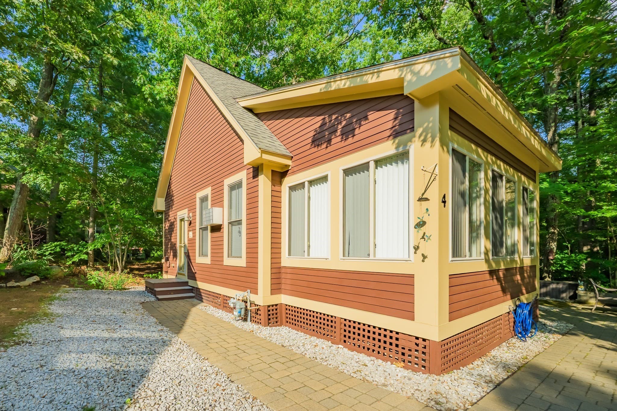 4 Acorn Ln # 4, Westford MA 01886