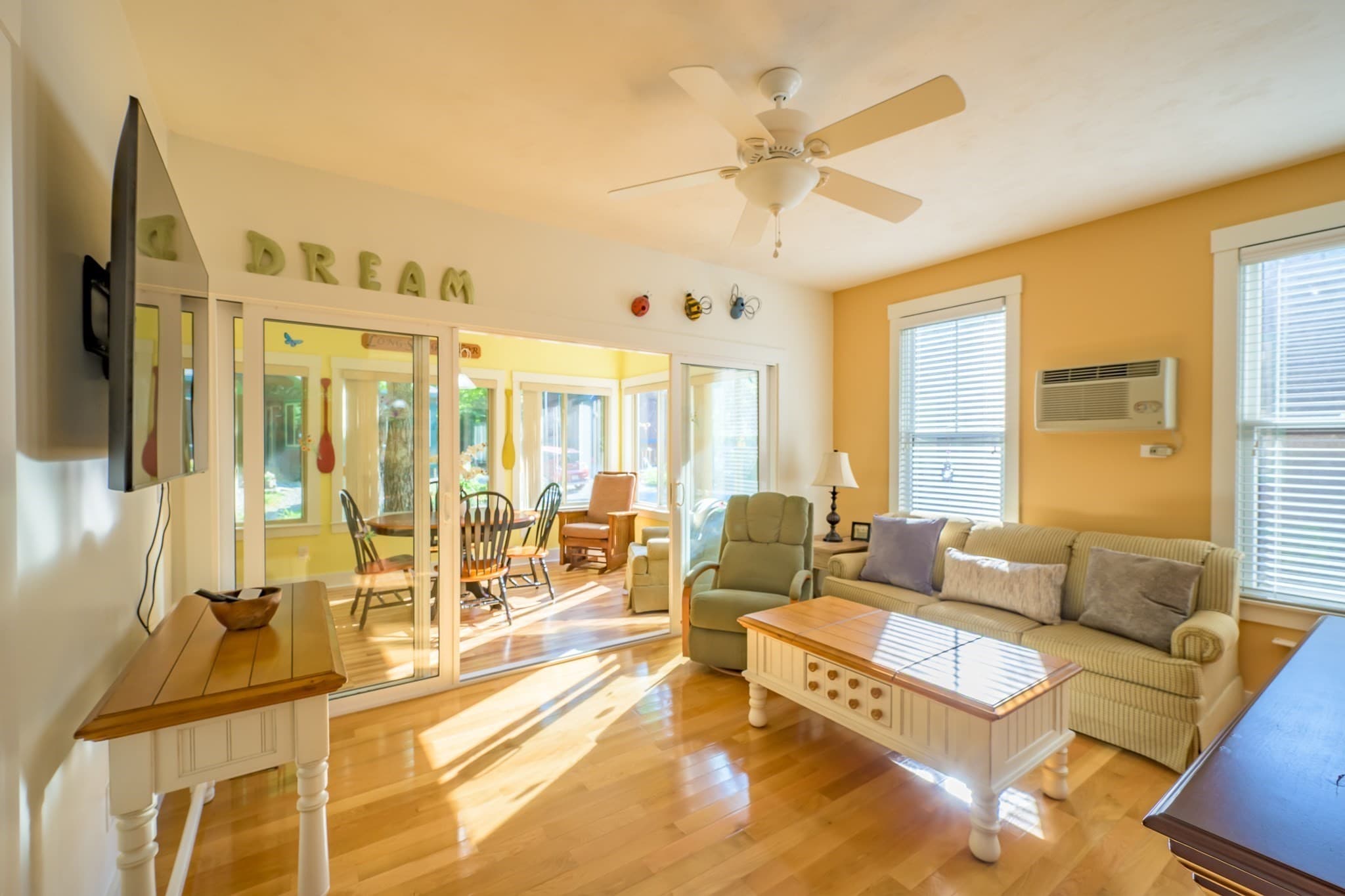 Condominium at 4 Acorn Ln # 4, Westford MA 01886, photo 10 of 31