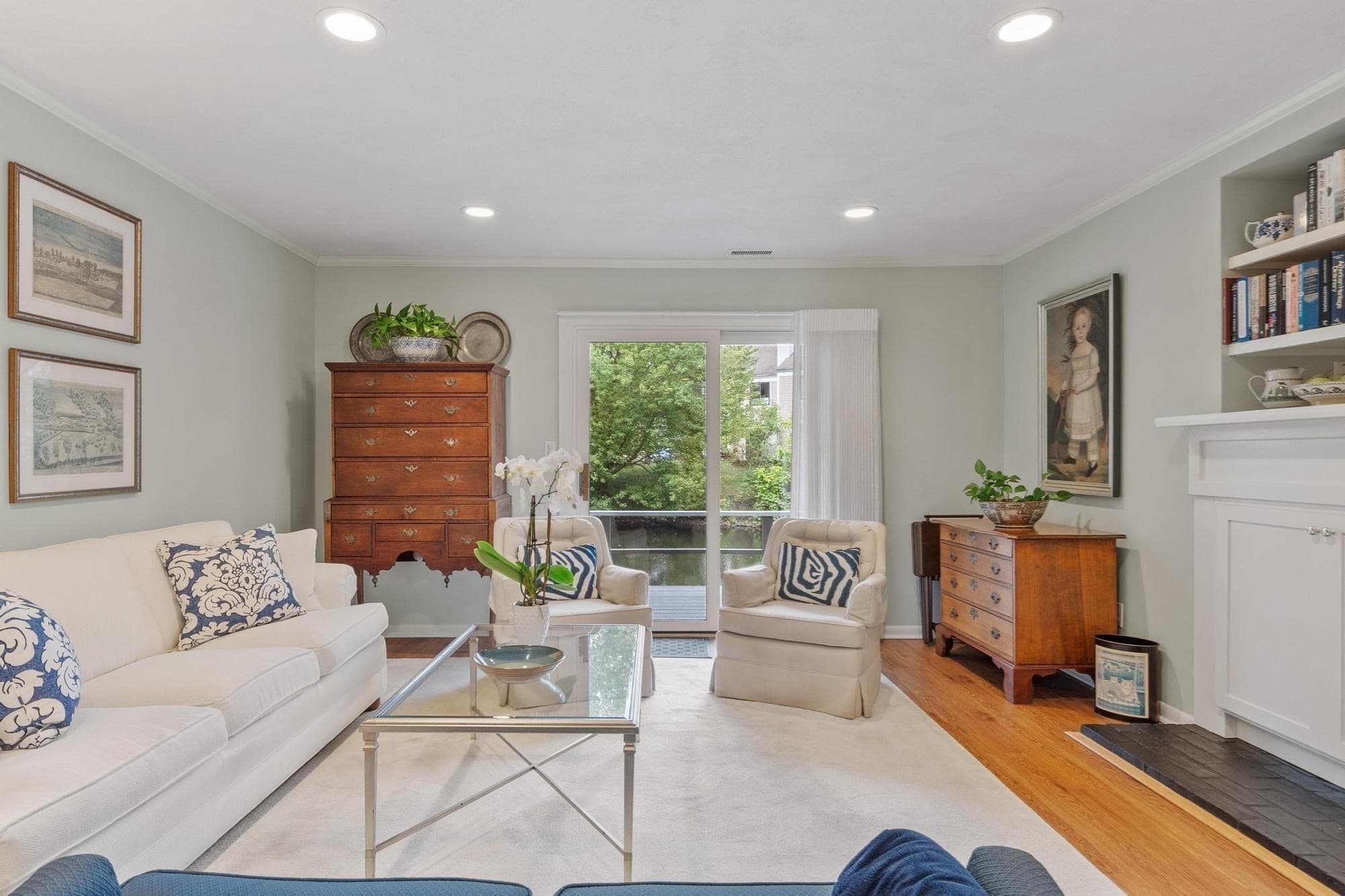 Condominium at 22 Concord Greene # 5, Concord MA 01742, Concord, photo 7 of 32