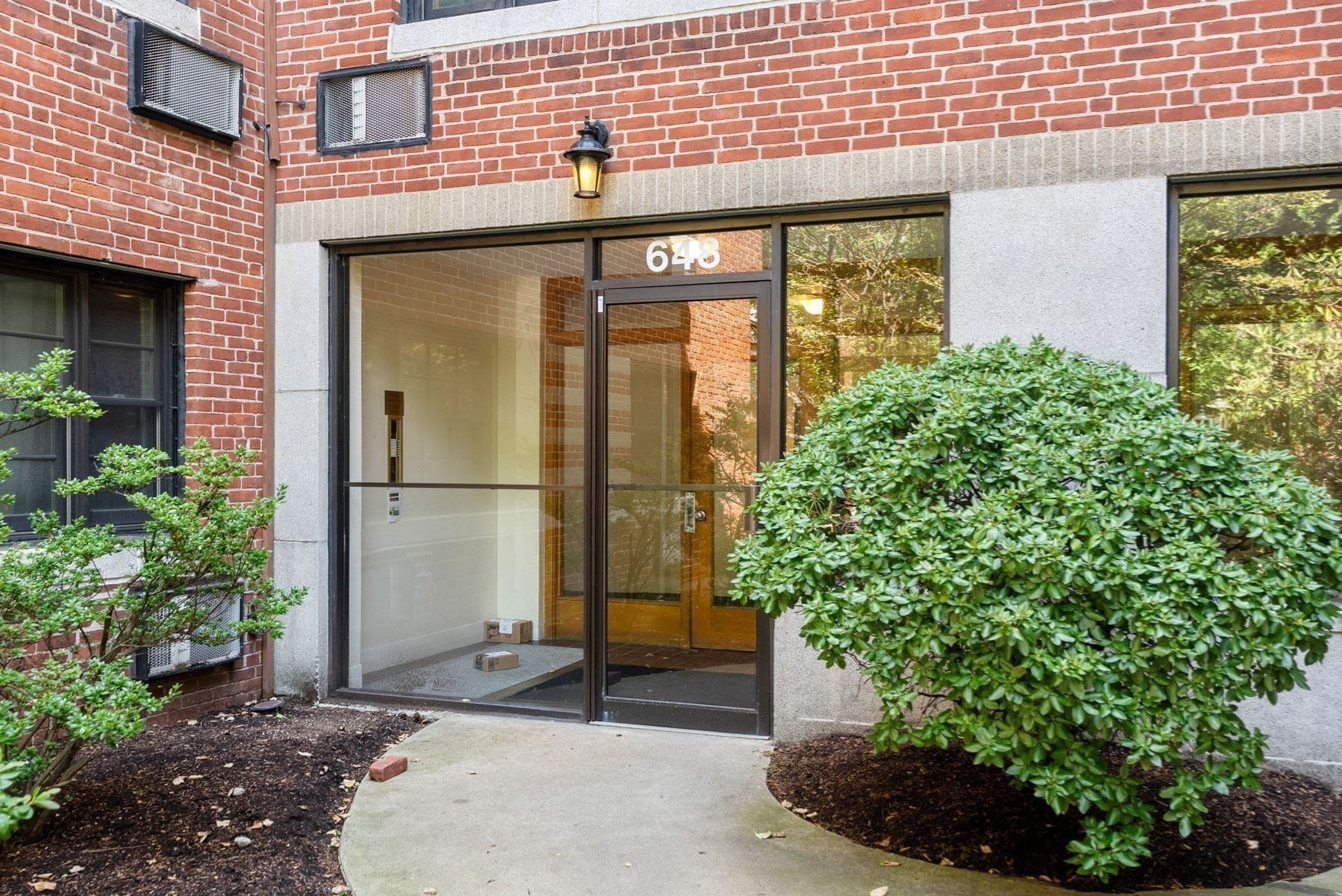 Condominium at 648 Washington St # 5, Brookline MA 02446, Brookline, photo 14 of 16