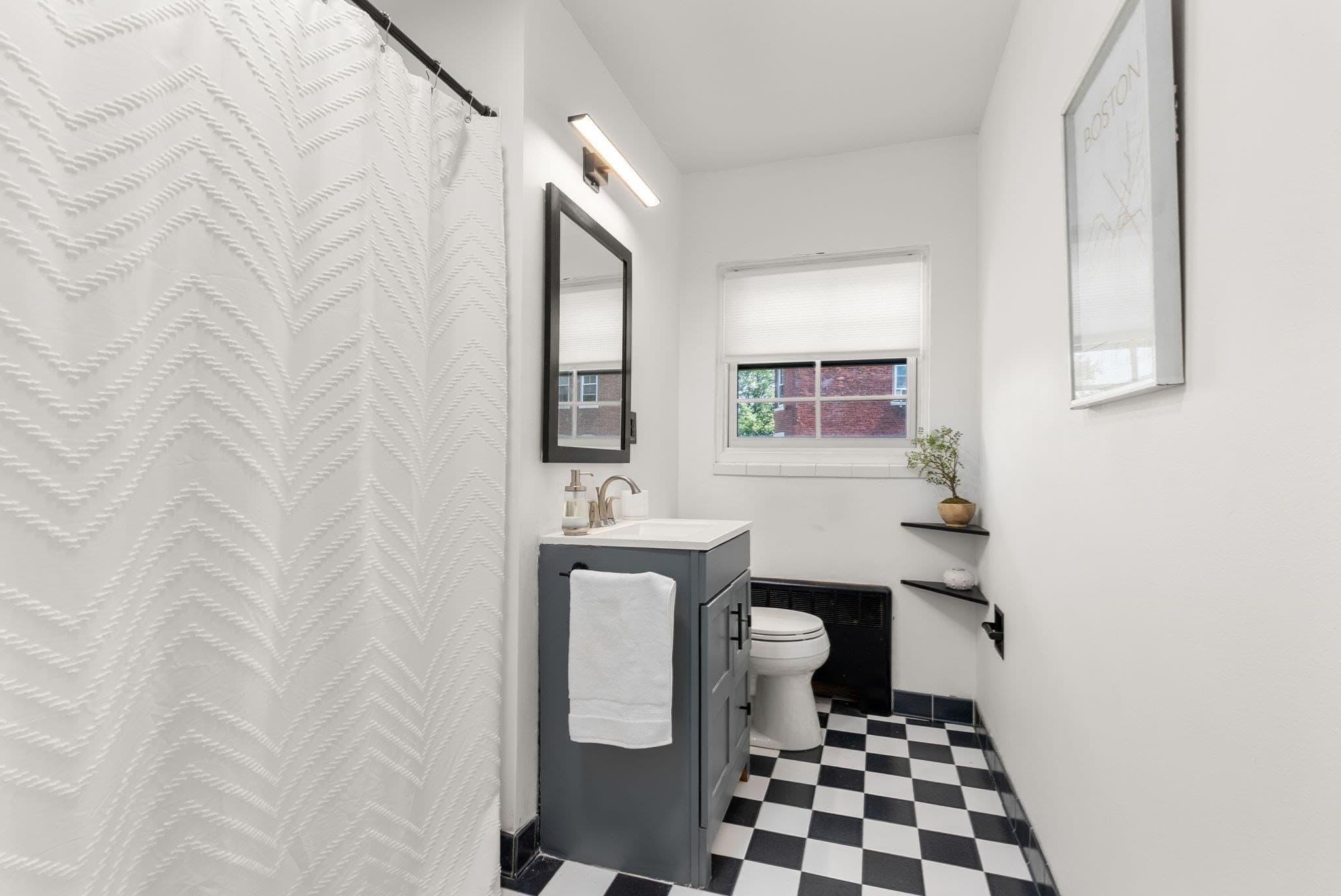 Condominium at 648 Washington St # 5, Brookline MA 02446, Brookline, photo 11 of 16