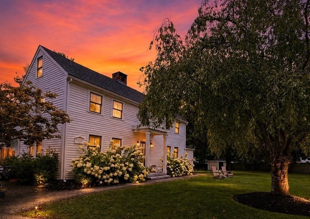 105 Bow St, Peabody MA 01960