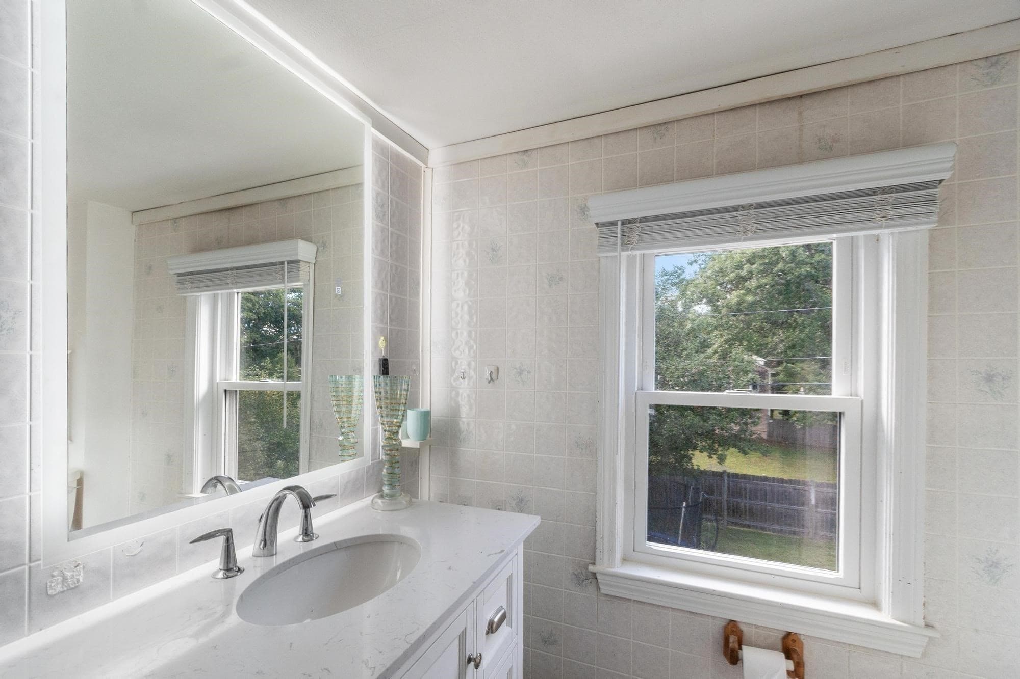 Single Family Residence at 75 Maple Road, Tewksbury MA 01876, photo 23 of 40