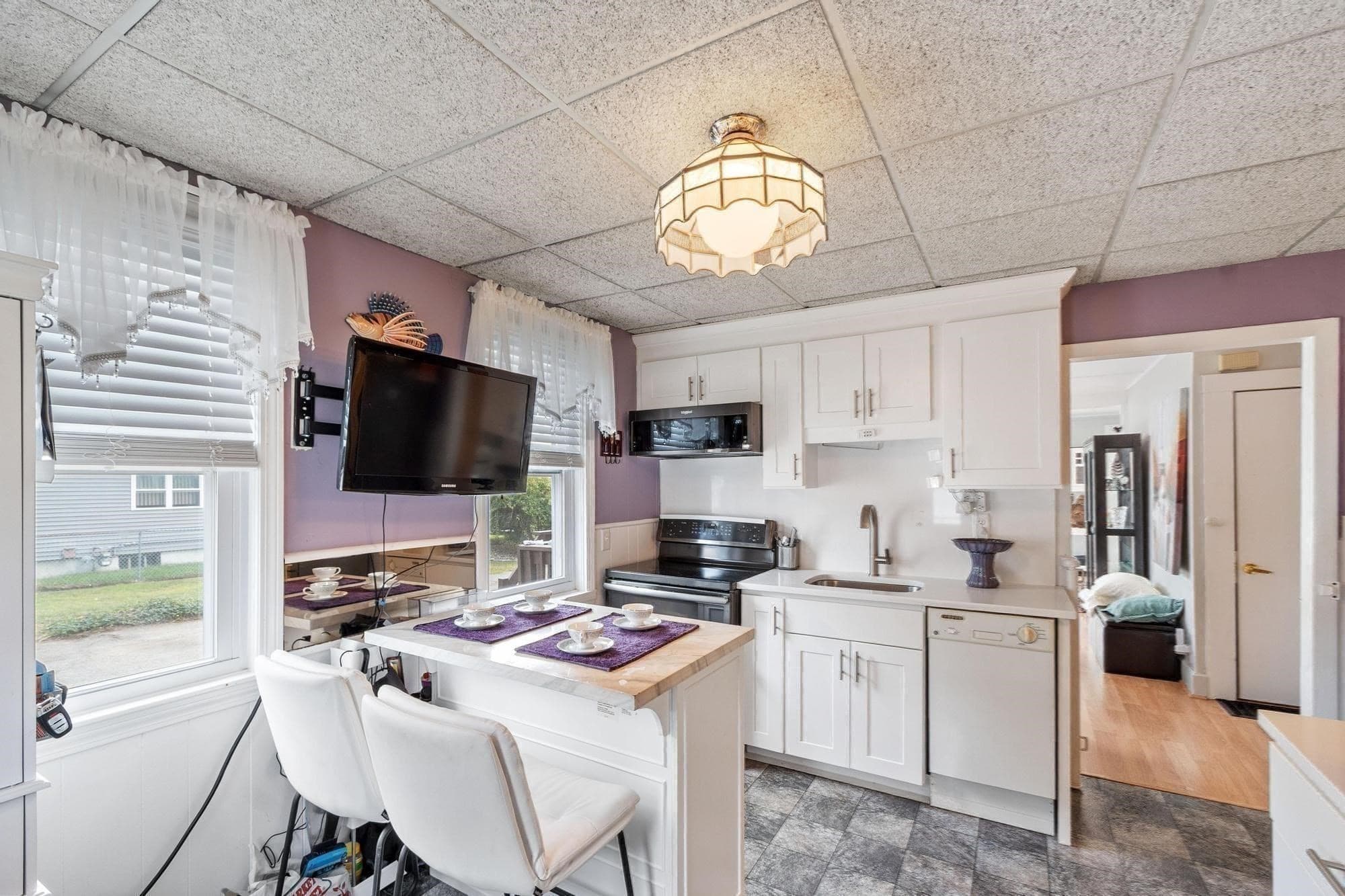 75 Maple Road, Tewksbury MA 01876
