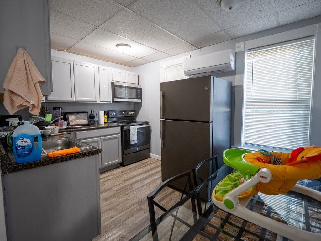 3 Family at 106 Illinois St, Worcester MA 01603, Worcester, photo 26 of 39