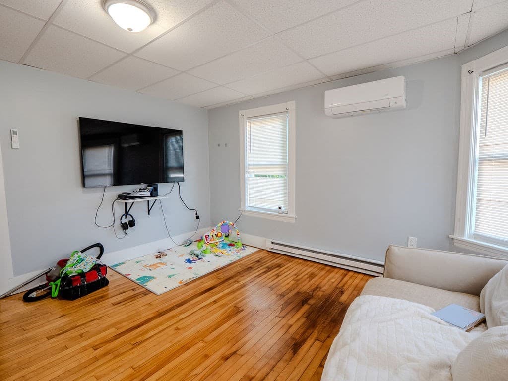 3 Family at 106 Illinois St, Worcester MA 01603, Worcester, photo 32 of 39