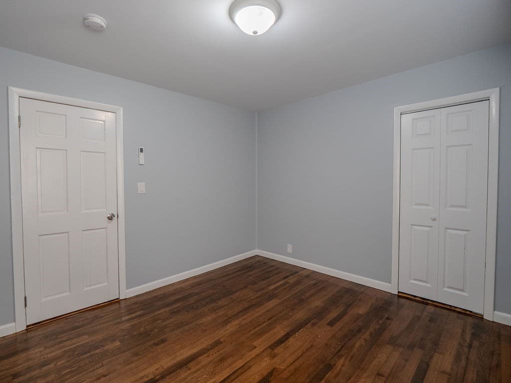 3 Family at 12 Ives St, Worcester MA 01603, Worcester, photo 9 of 42