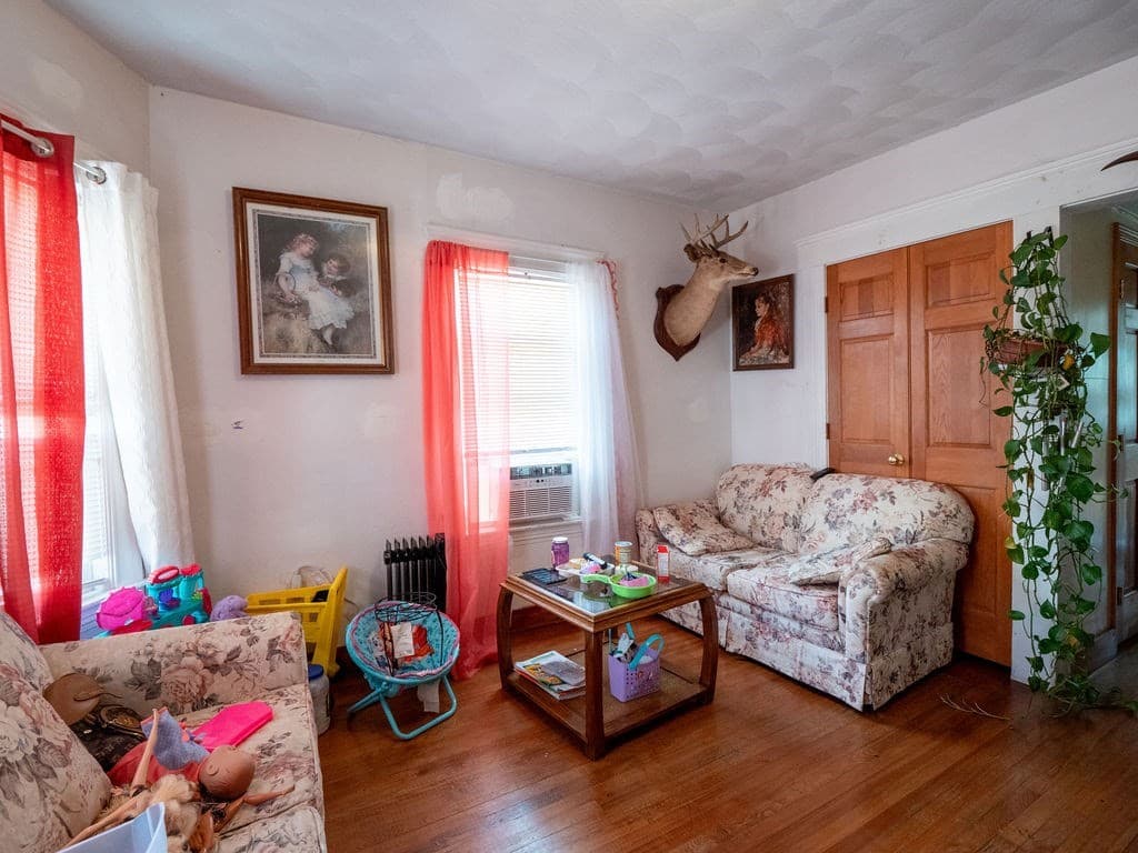 3 Family at 12 Ives St, Worcester MA 01603, Worcester, photo 30 of 42