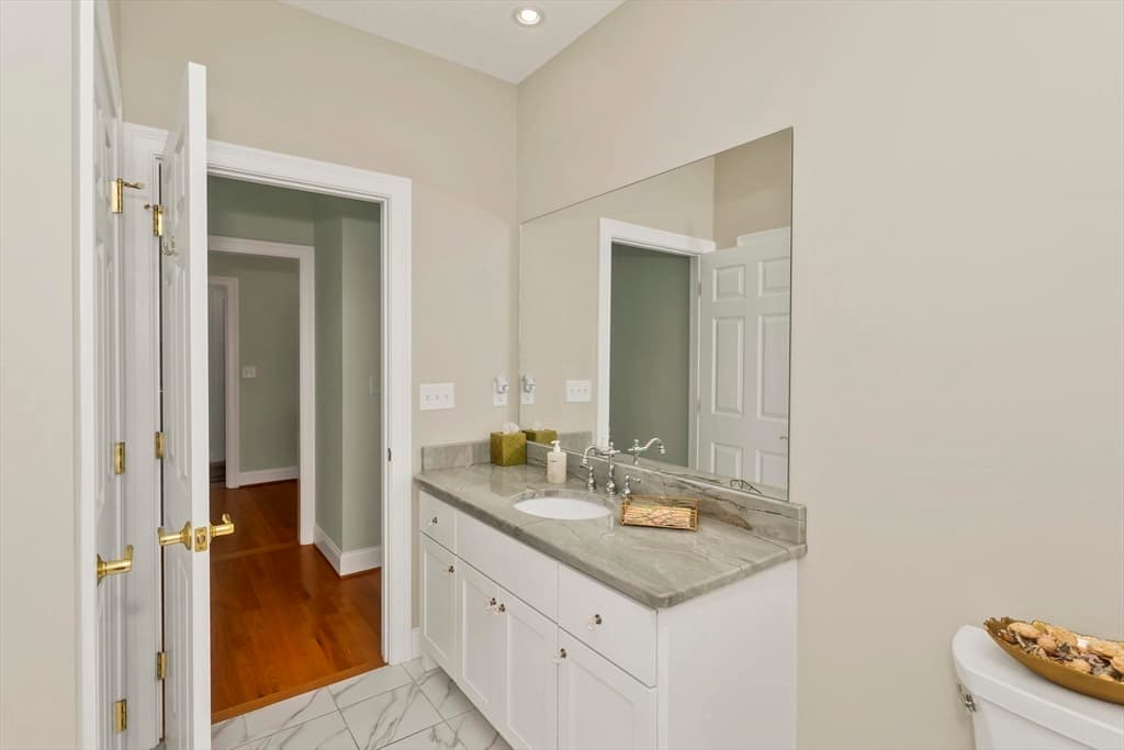Condominium at 26 Bluegrass Dr # 26, East Longmeadow MA 01028, East Longmeadow, photo 23 of 39
