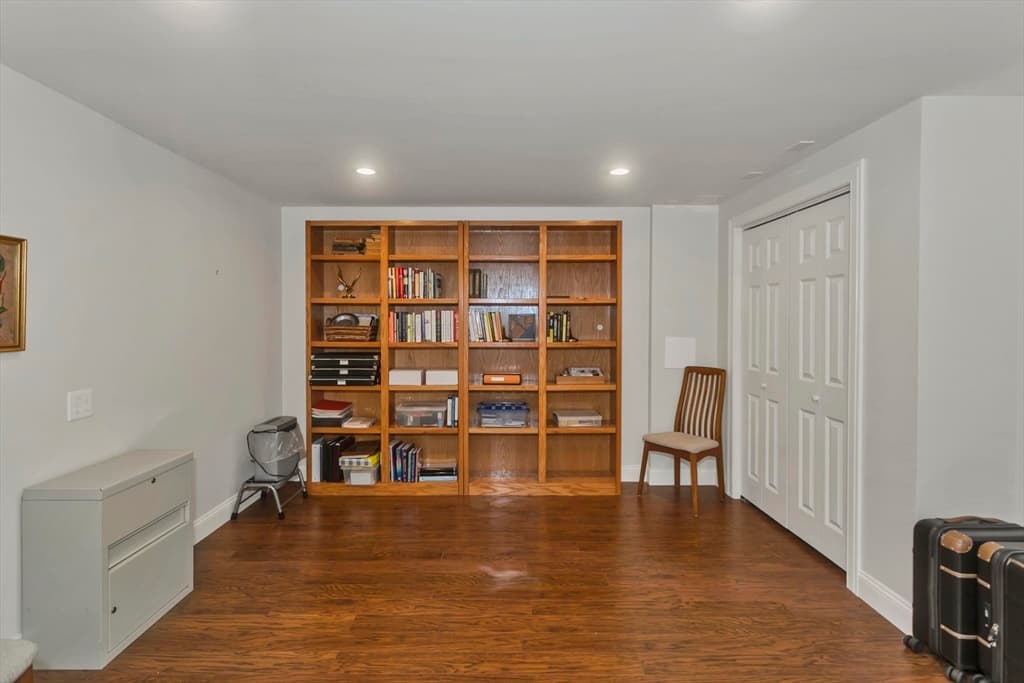 Condominium at 26 Bluegrass Dr # 26, East Longmeadow MA 01028, East Longmeadow, photo 27 of 39
