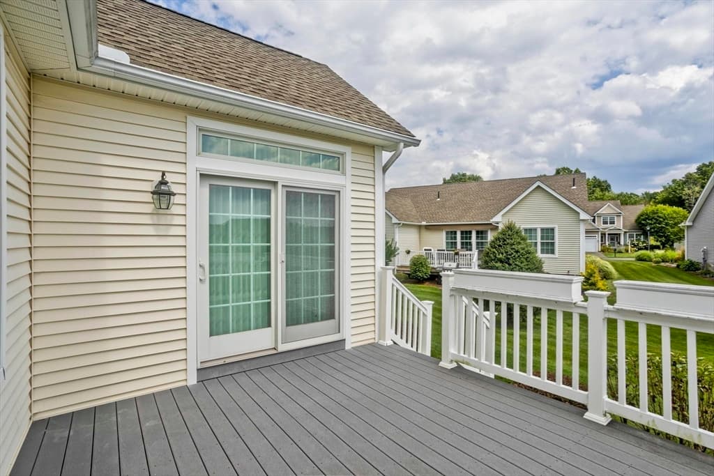 Condominium at 26 Bluegrass Dr # 26, East Longmeadow MA 01028, East Longmeadow, photo 33 of 39