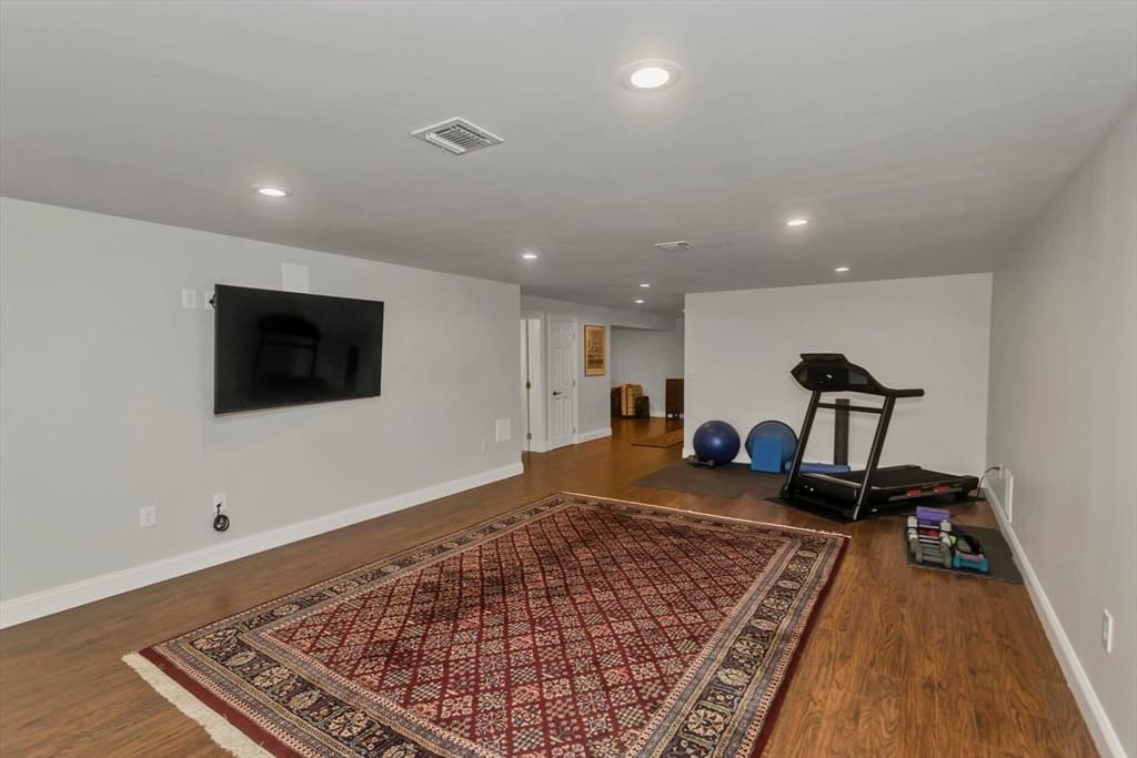 Condominium at 26 Bluegrass Dr # 26, East Longmeadow MA 01028, East Longmeadow, photo 29 of 39