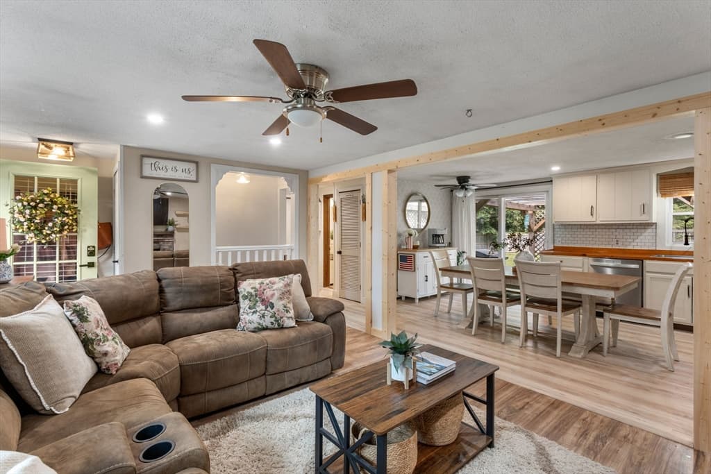 Single Family Residence at 3 Shagbark Rd, Sandwich MA 02644, Sandwich, photo 14 of 36