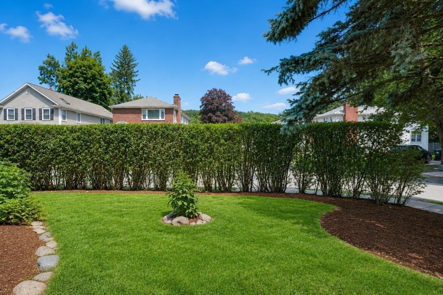 Condominium at 81 Grant Avenue # 81, Belmont MA 02478, Belmont, photo 18 of 23
