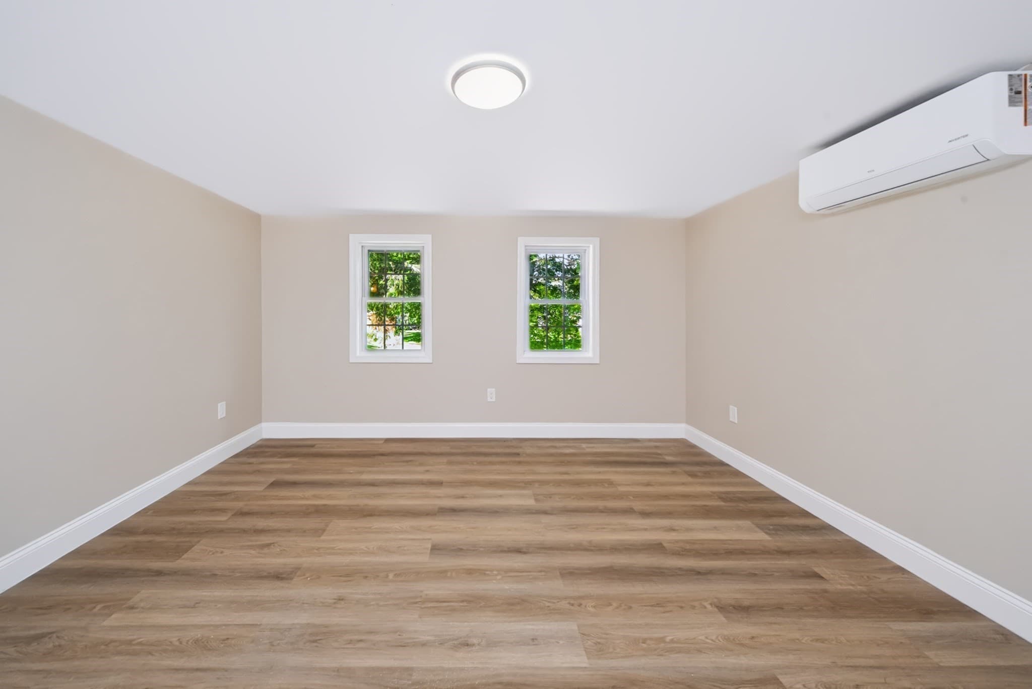 Single Family Residence at 16 Winter Pl, Winchendon MA 01475, Winchendon, photo 27 of 42