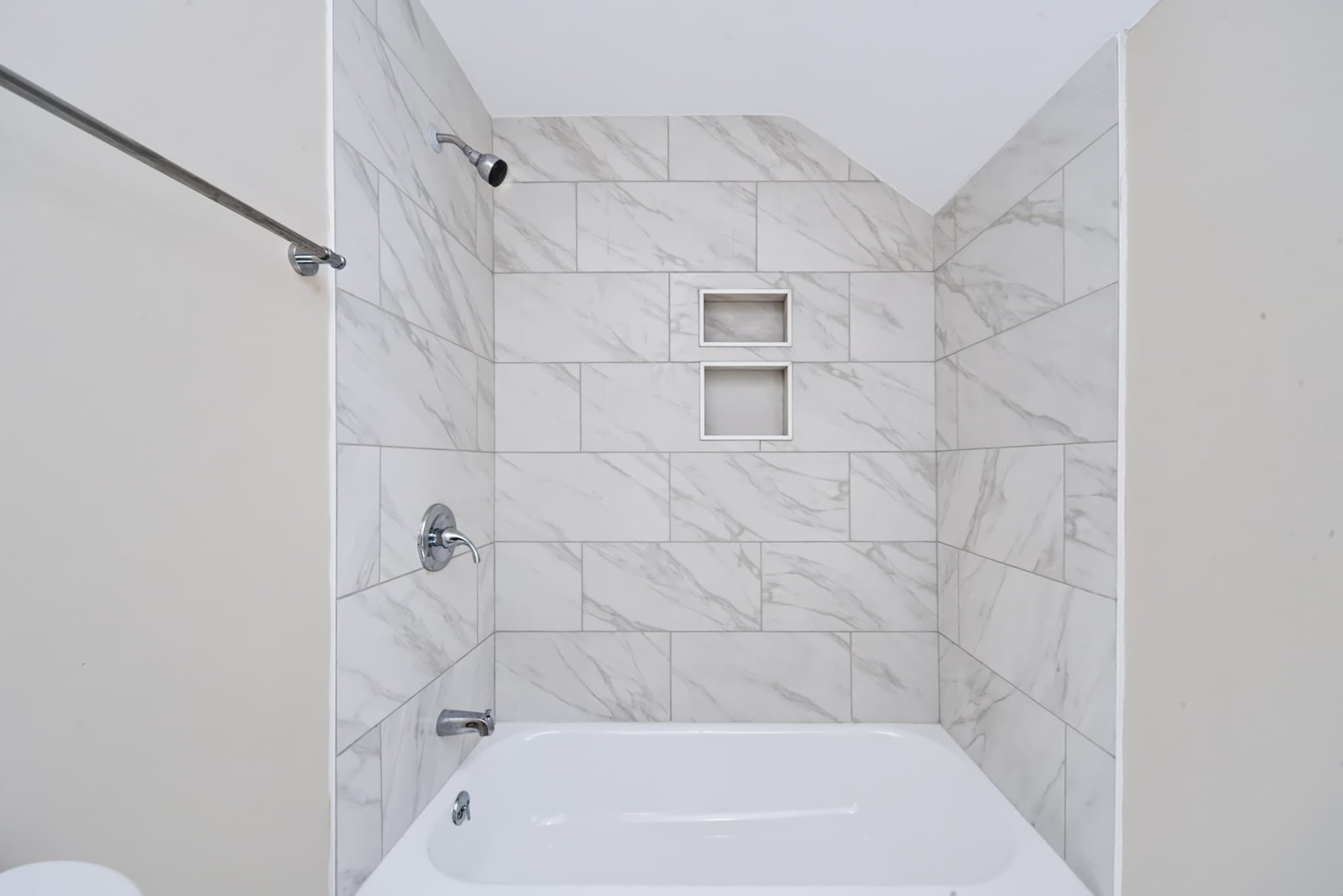 Single Family Residence at 16 Winter Pl, Winchendon MA 01475, Winchendon, photo 17 of 42