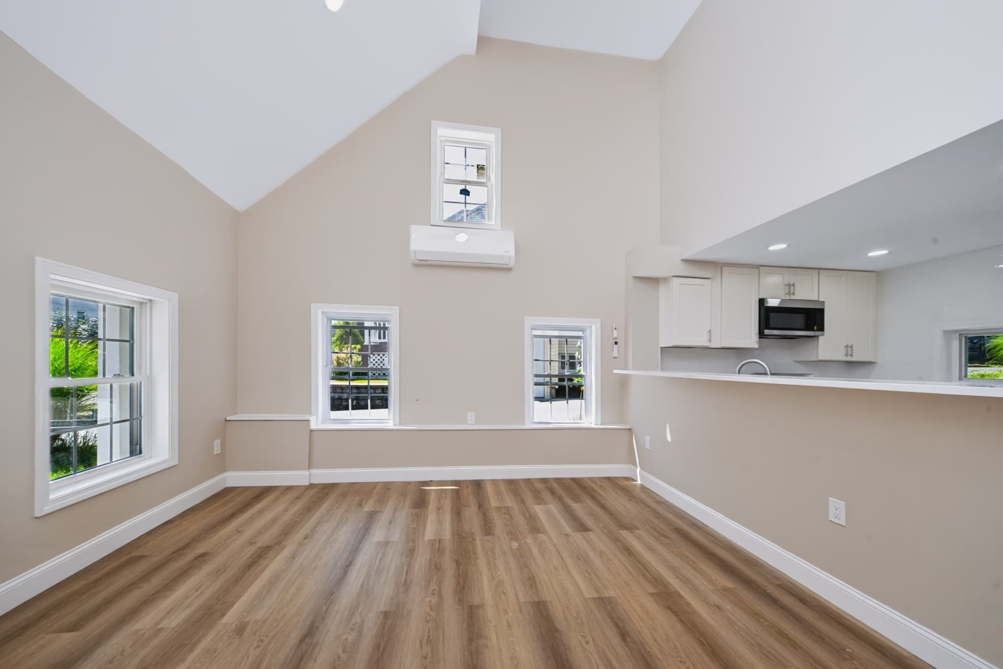 Single Family Residence at 16 Winter Pl, Winchendon MA 01475, Winchendon, photo 12 of 42