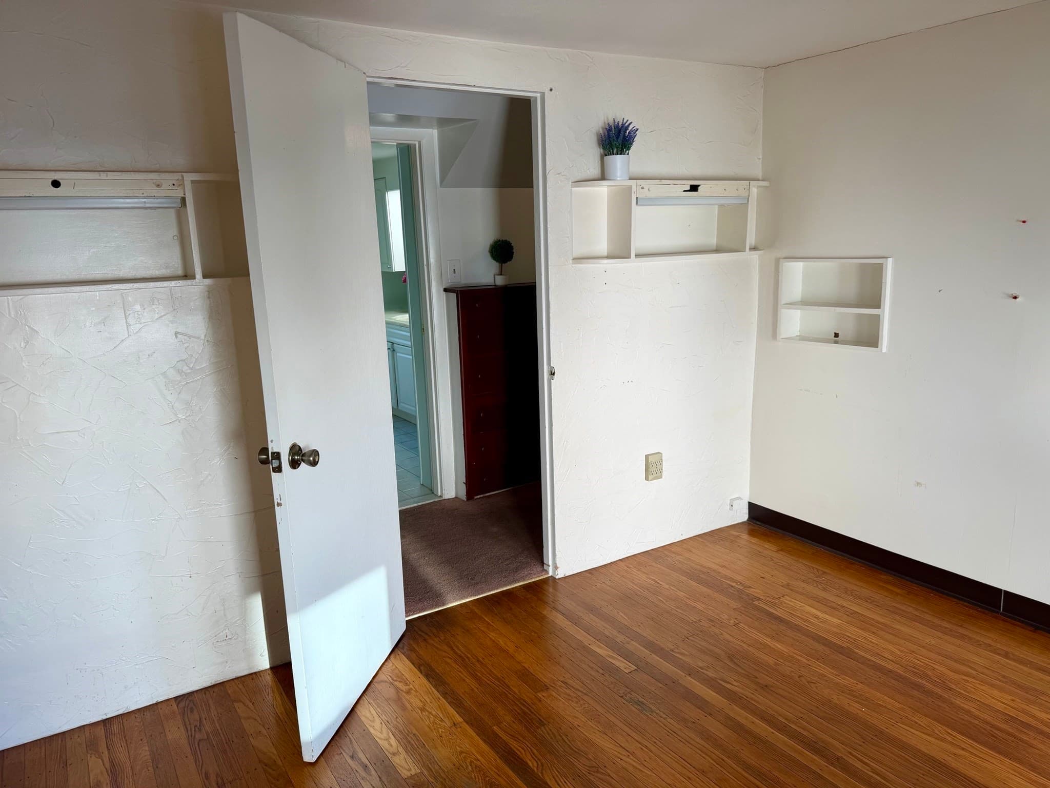 Single Family Residence at 18 Flint Ave, Stoneham MA 02180, Stoneham, photo 20 of 29