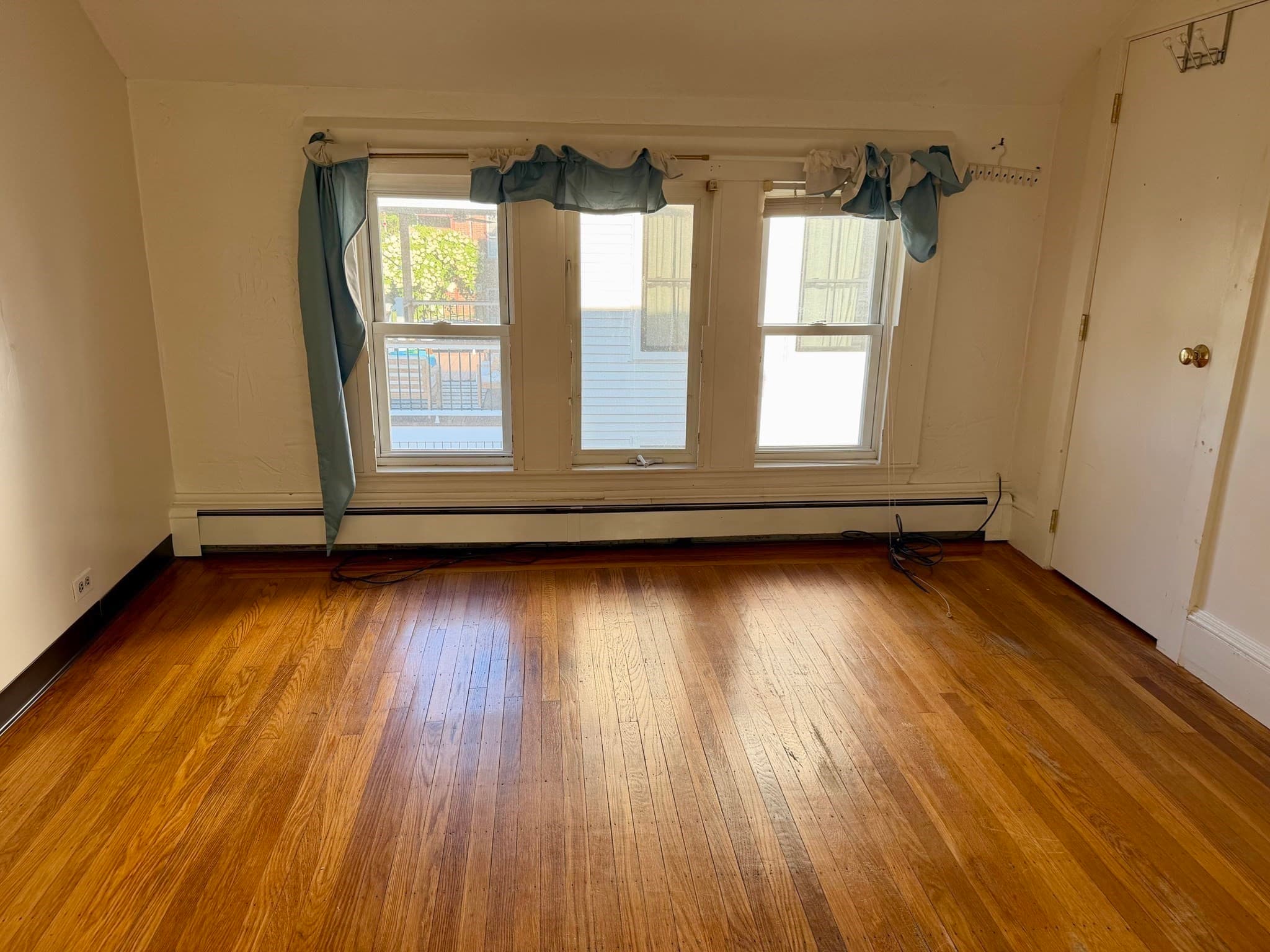 Single Family Residence at 18 Flint Ave, Stoneham MA 02180, Stoneham, photo 21 of 29