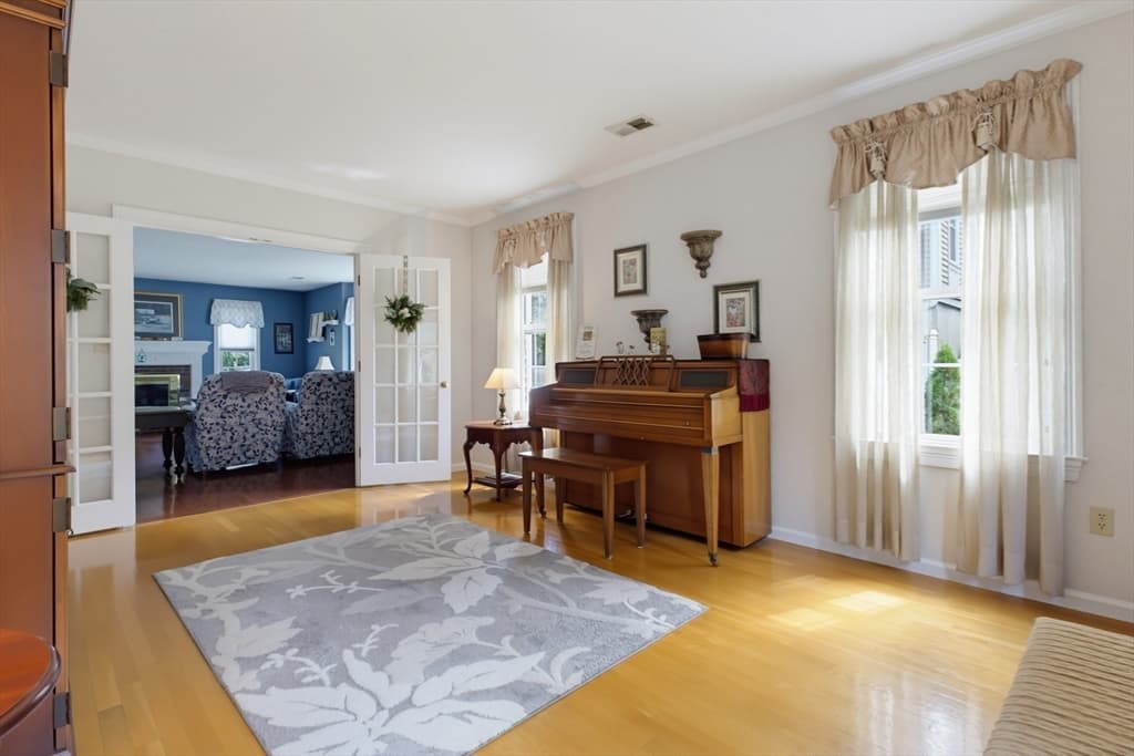 Single Family Residence at 11 Ryan Drive, Norwood MA 02062, Norwood, photo 9 of 32