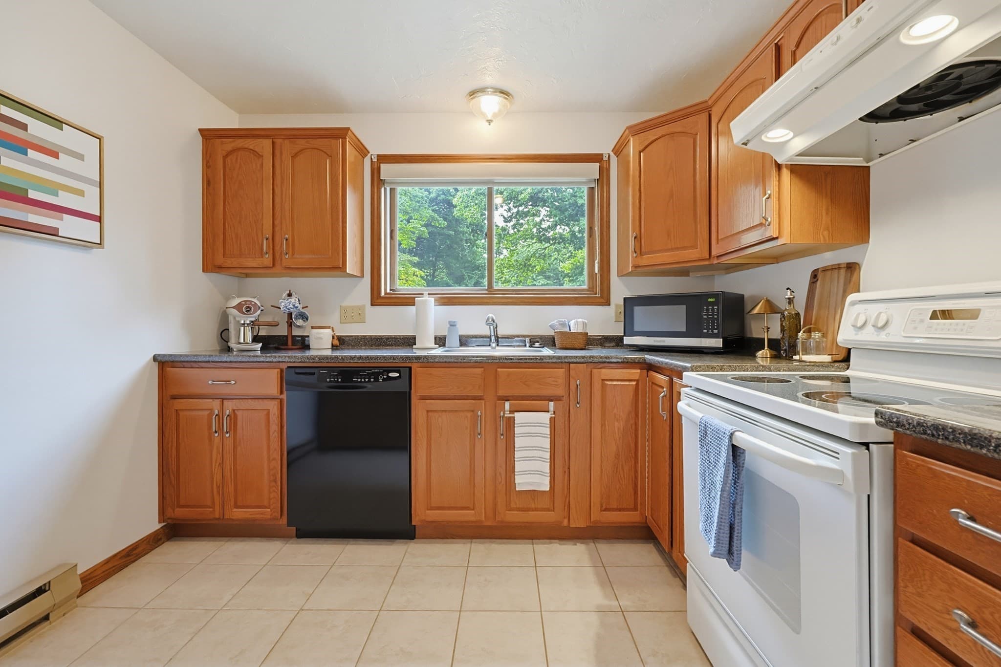 Condominium at 74 Highwood Dr # 74, Franklin MA 02038, Franklin, photo 15 of 30